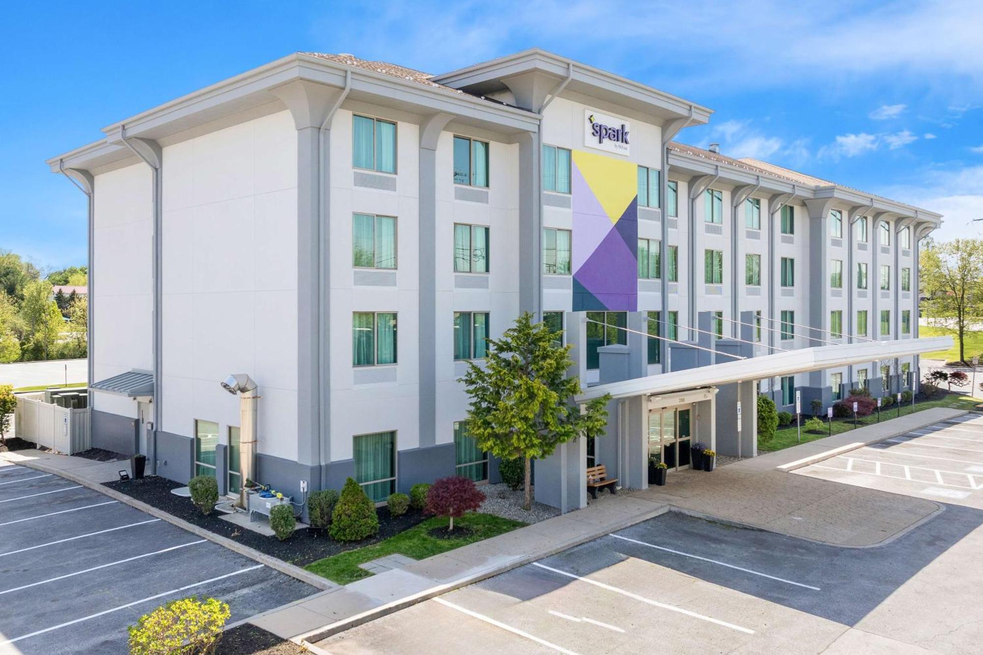 Spark By Hilton エクストン エクステリア 写真